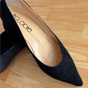 Black suede point toe block heel pumps made in Spain Sz 38 7.5